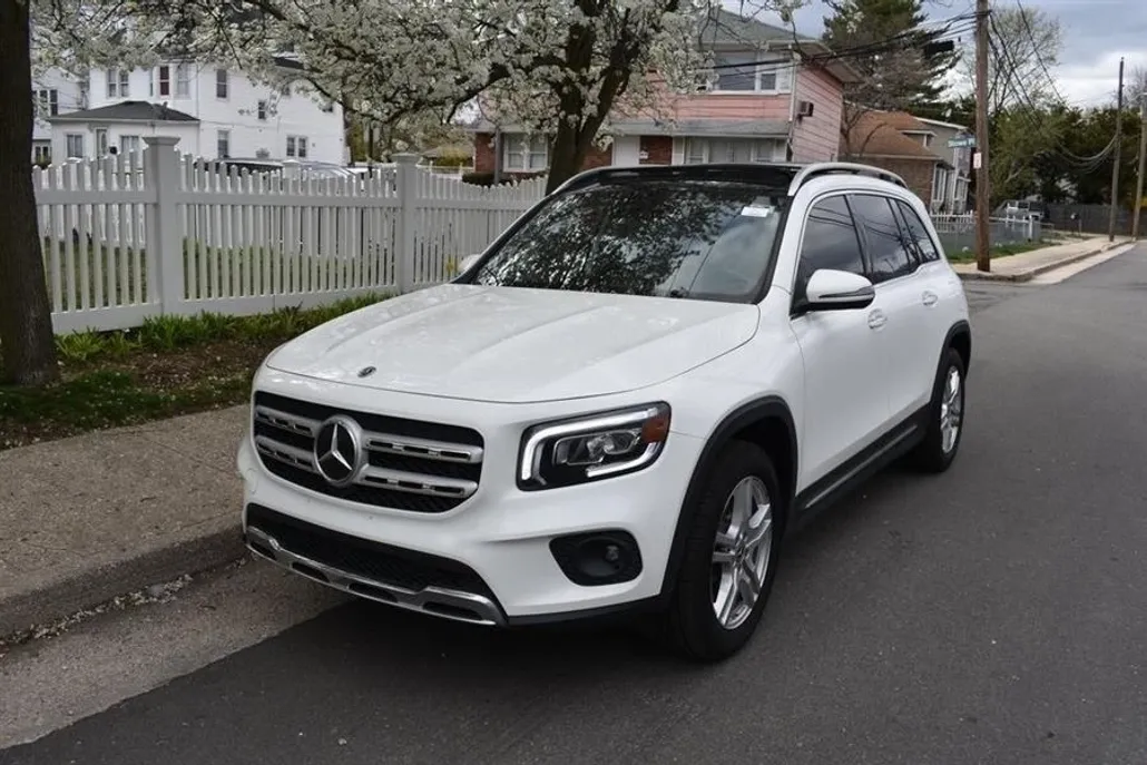 2021 Mercedes Benz GLB 250 photo 1