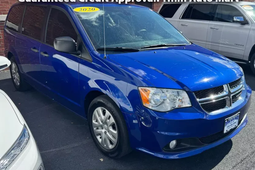 2020 Dodge Grand Caravan SE photo 1