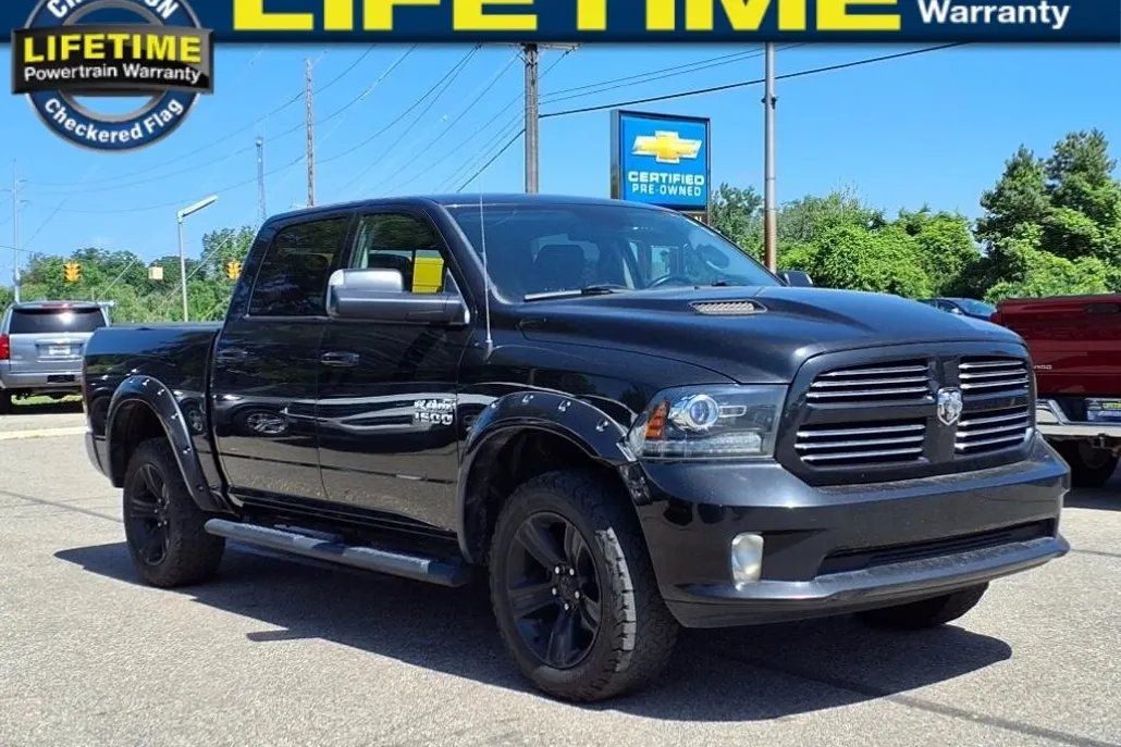 2017 Ram 1500 Sport photo 1