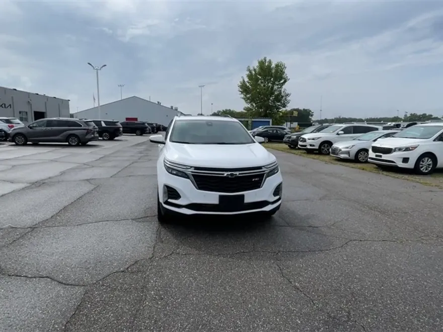 2022 Chevrolet Equinox RS photo 1
