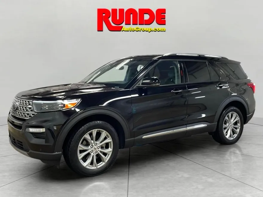 2023 Ford Explorer Limited photo 1