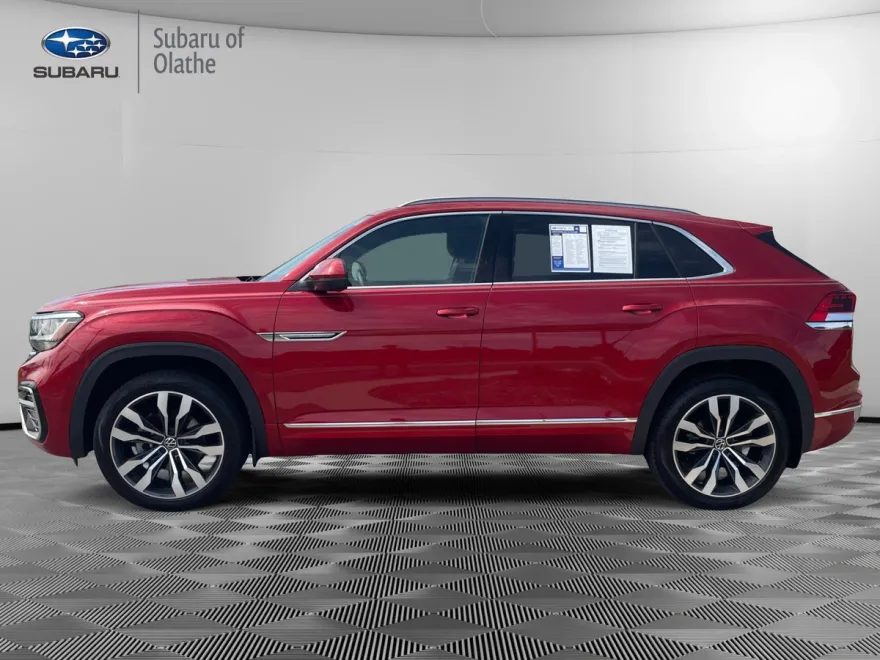 2021 Volkswagen Atlas Cross Sport V6 SEL Premium R-Line photo 1