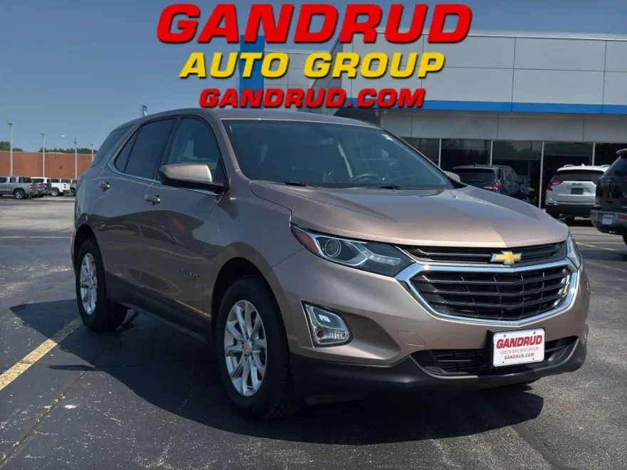 2019 Chevrolet Equinox LT photo 1