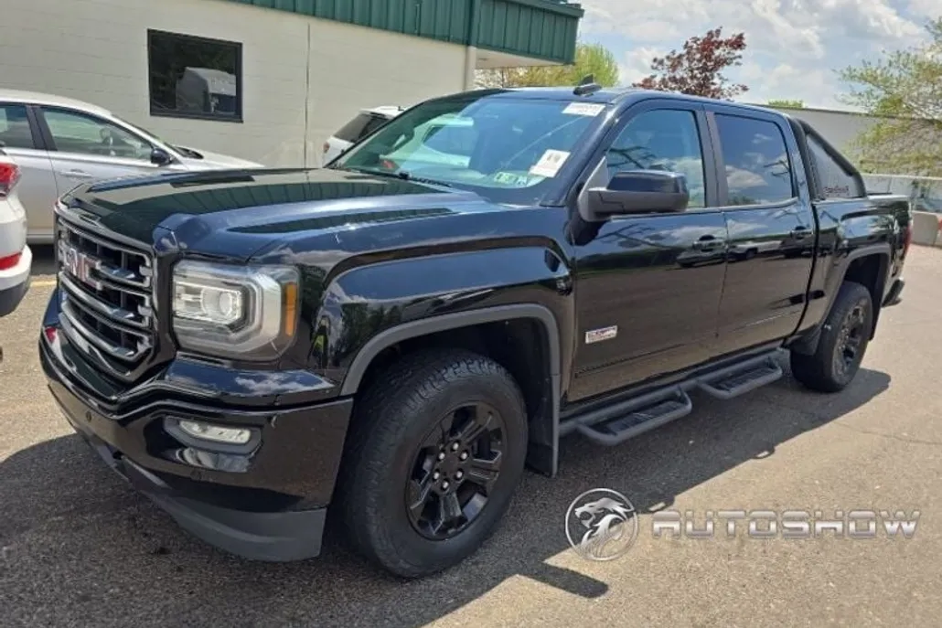 2018 Gmc Sierra 1500 SLT photo 1