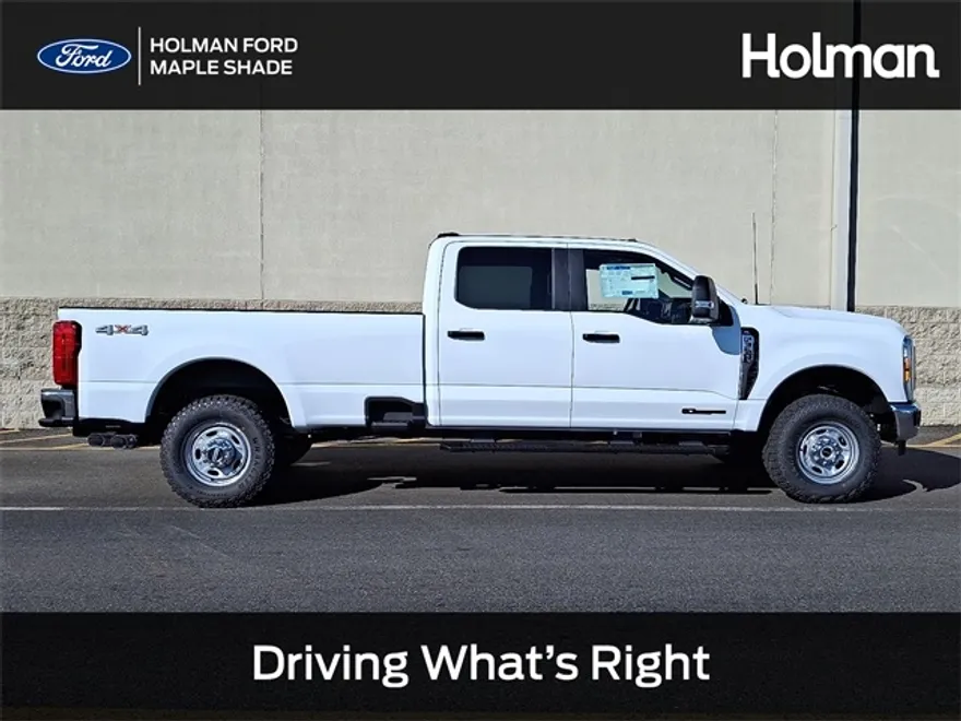 2025 Ford F-350 photo 1