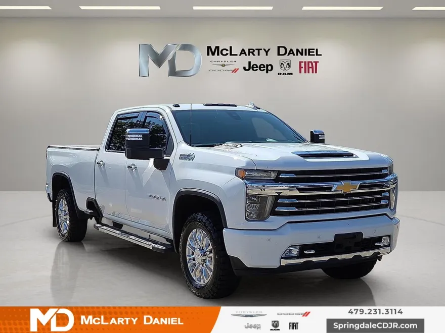 2020 Chevrolet Silverado 3500HD High Country photo 1