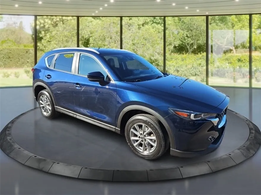 2022 Mazda CX-5 2.5 S Preferred photo 1