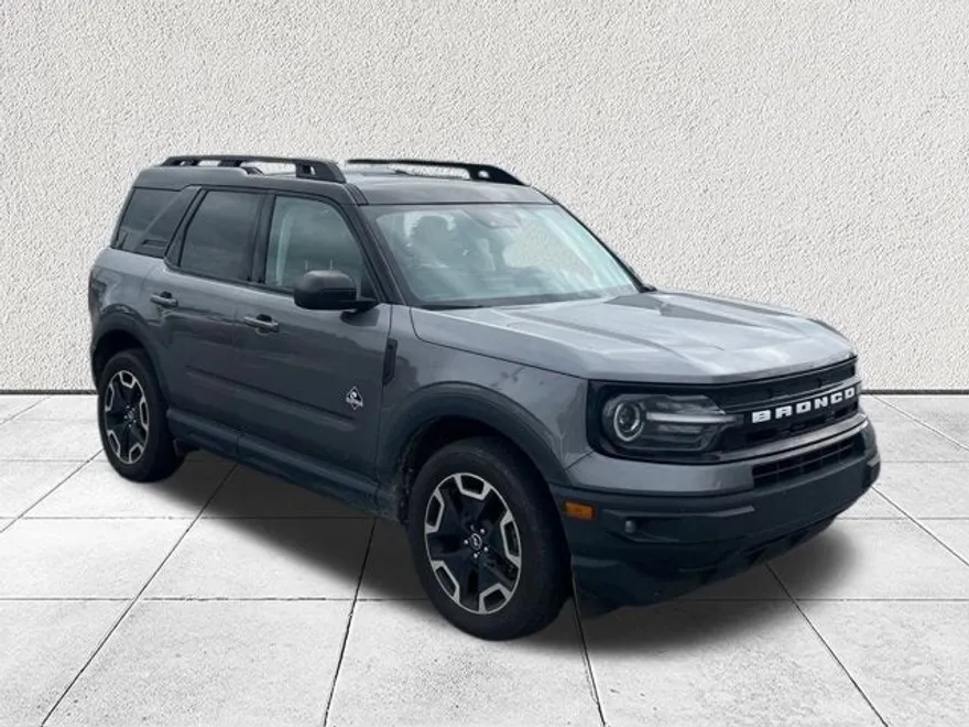 2023 Ford Bronco Sport Outer Banks photo 1