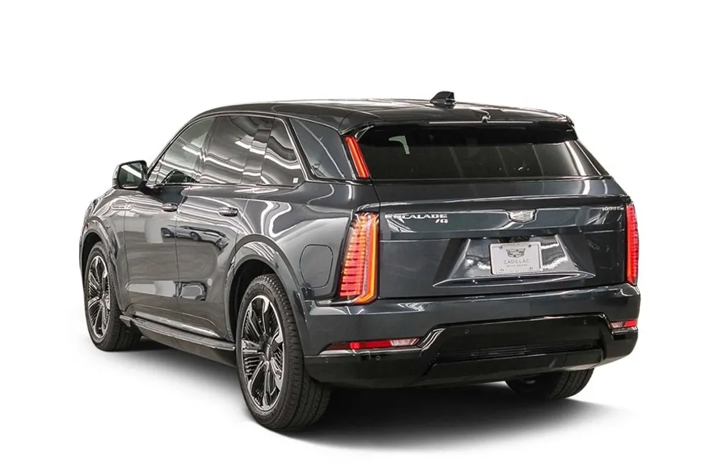 2026 Cadillac Escalade IQ Premium Sport photo 1