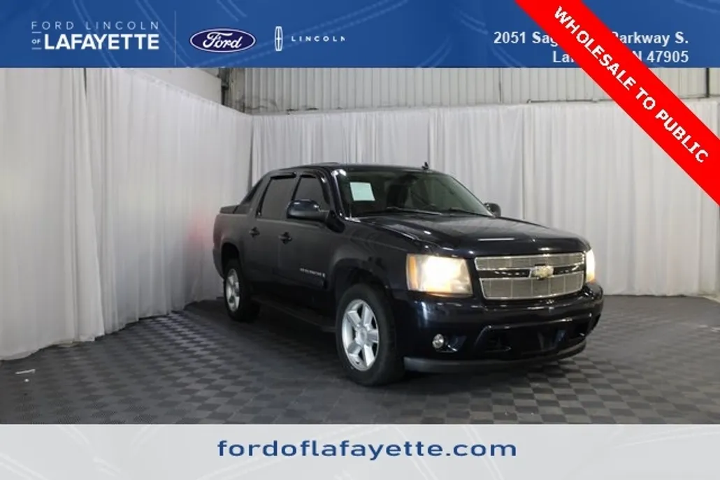 2008 Chevrolet Avalanche LT photo 1