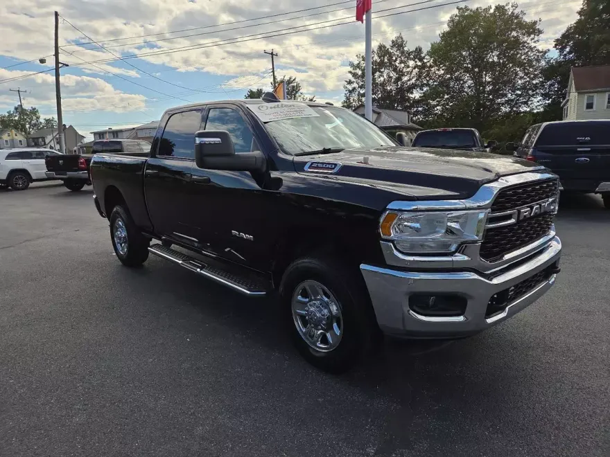 2024 Ram 2500 Big Horn photo 1