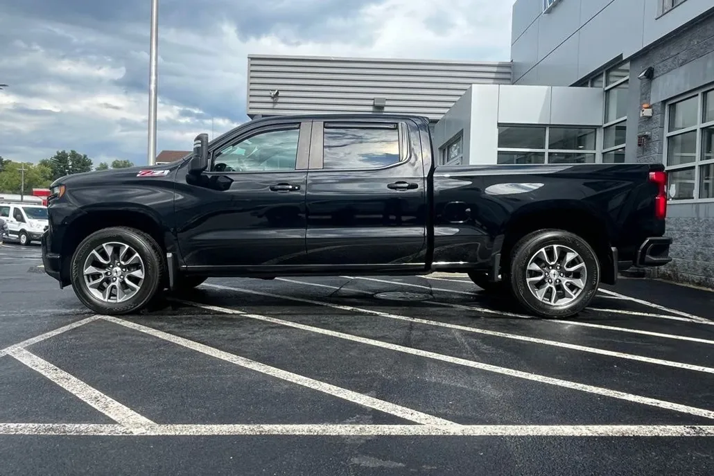 2020 Chevrolet Silverado 1500 RST photo 1