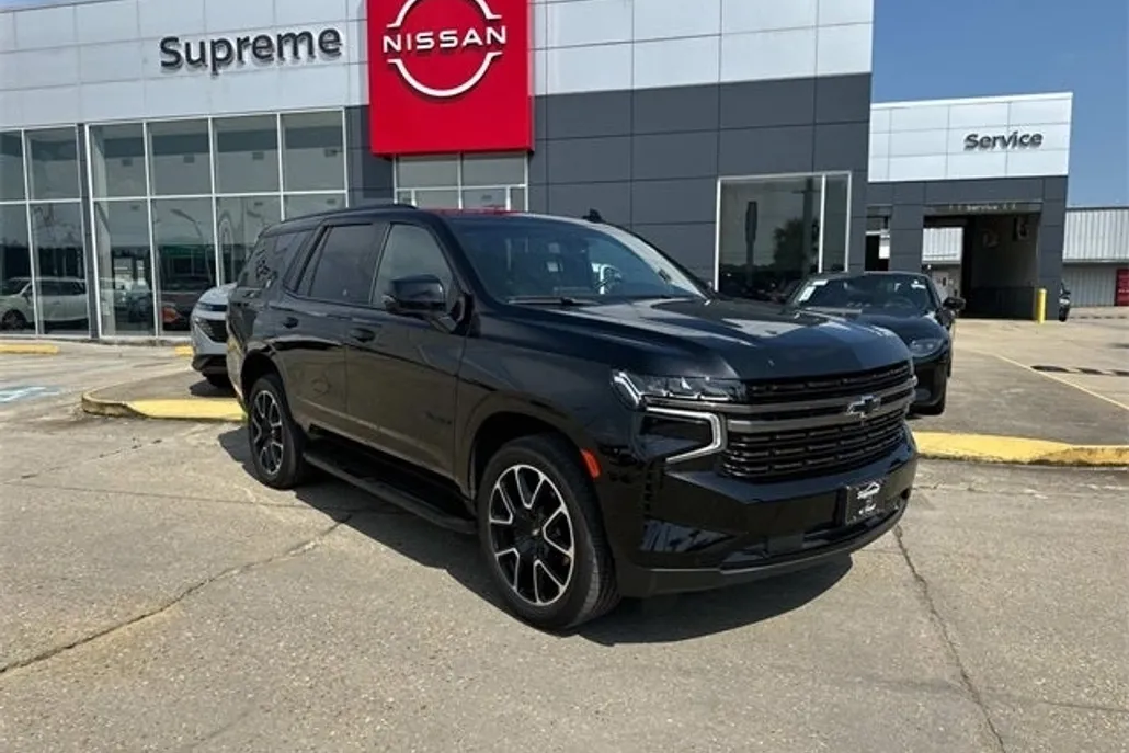 2022 Chevrolet Tahoe RST photo 1