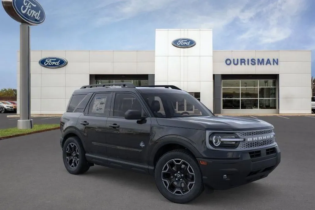 2025 Ford Bronco Sport Outer Banks photo 1
