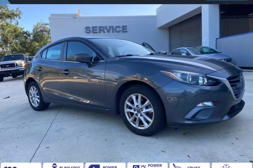 2016 Mazda Mazda3 i Sport photo 1