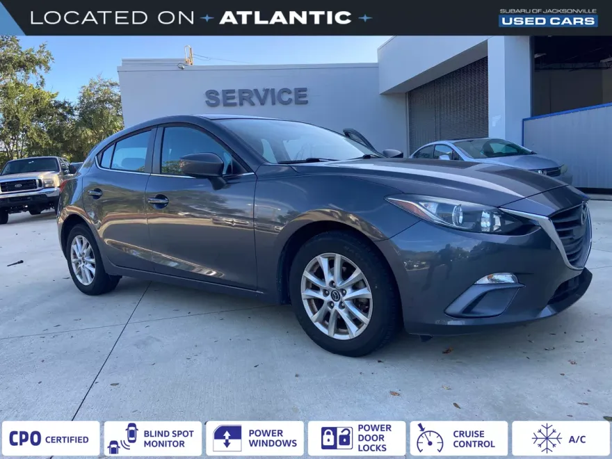 2016 Mazda Mazda3 i Sport photo 1