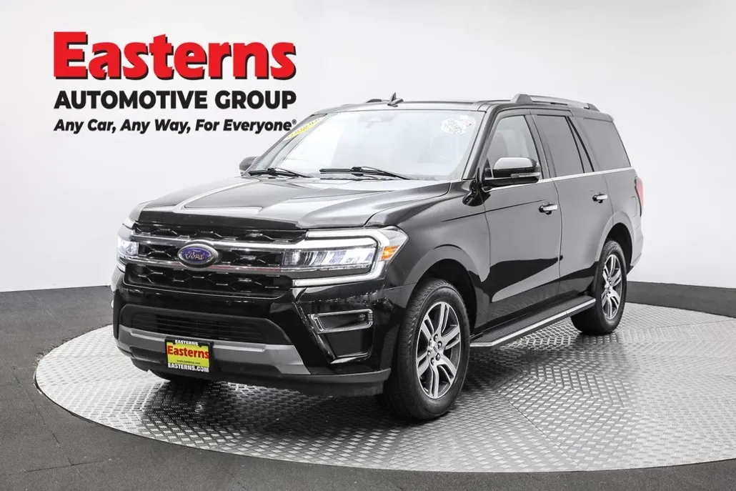 2023 Ford Expedition Limited photo 1