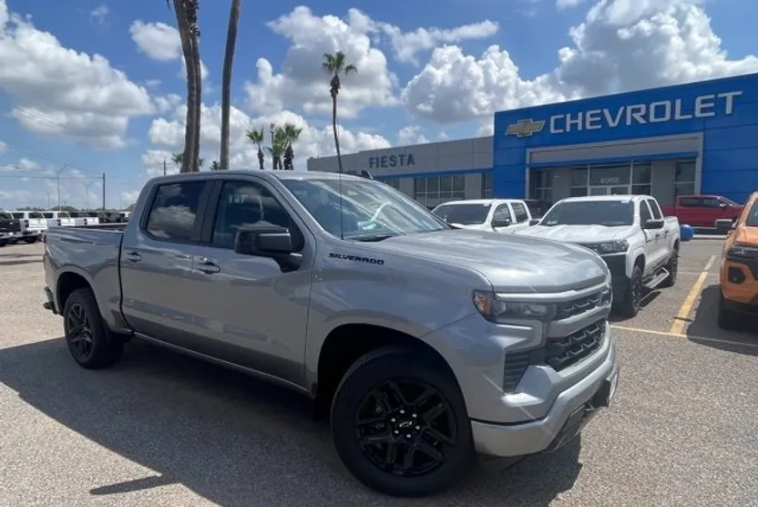 2026 Chevrolet Silverado 1500 RST photo 1