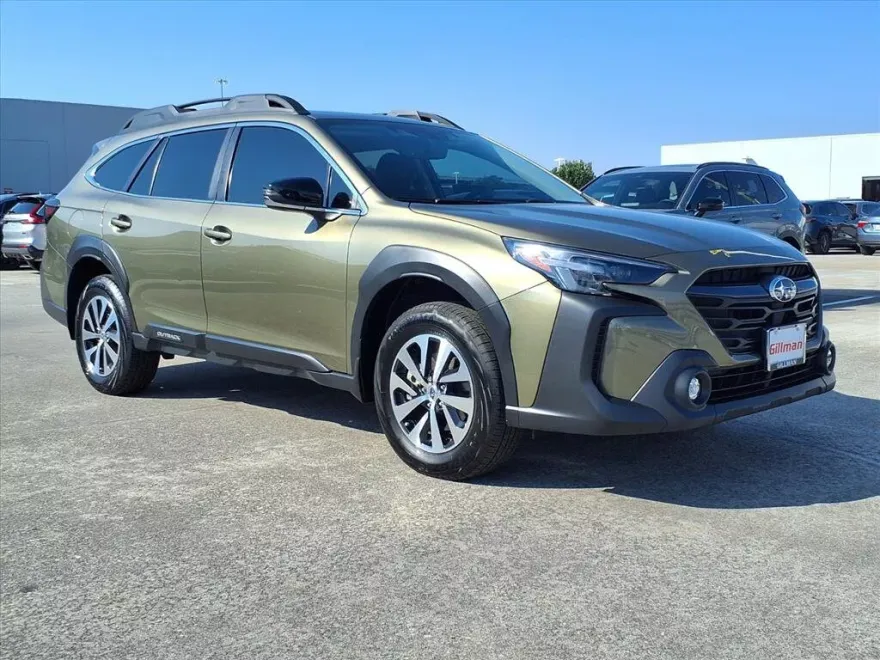 2024 Subaru Outback Premium photo 1