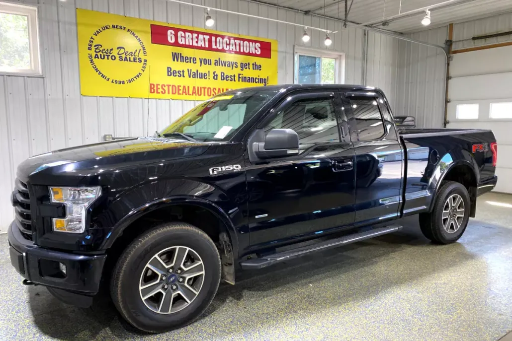 2016 Ford F-150 Lariat photo 1
