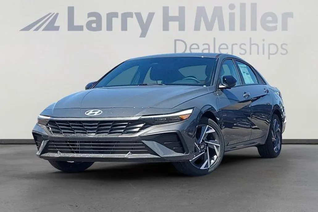 2025 Hyundai Elantra Hybrid SEL Sport photo 1