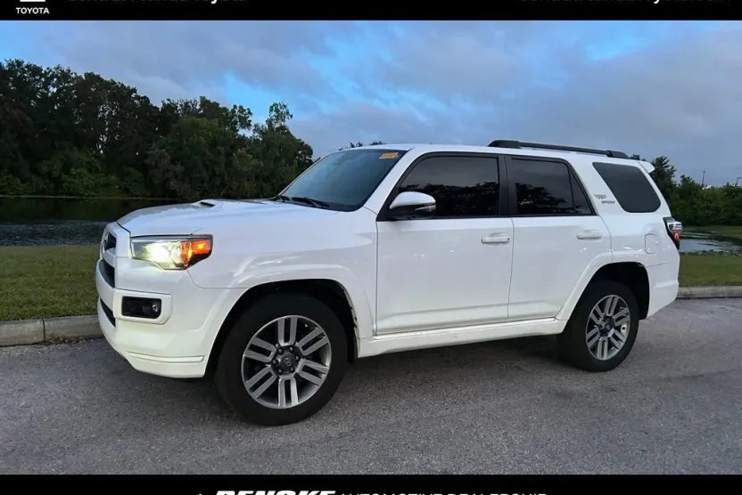 2022 Toyota 4Runner TRD Sport photo 1