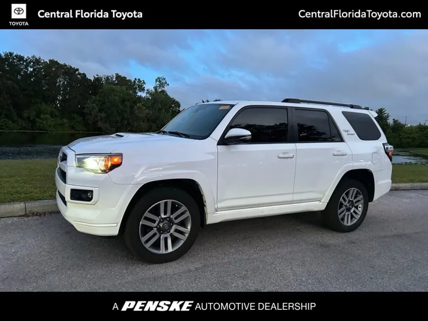 2022 Toyota 4Runner TRD Sport photo 1