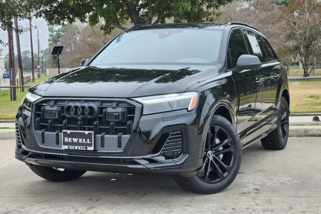 2025 Audi Q7 55 Premium photo 1