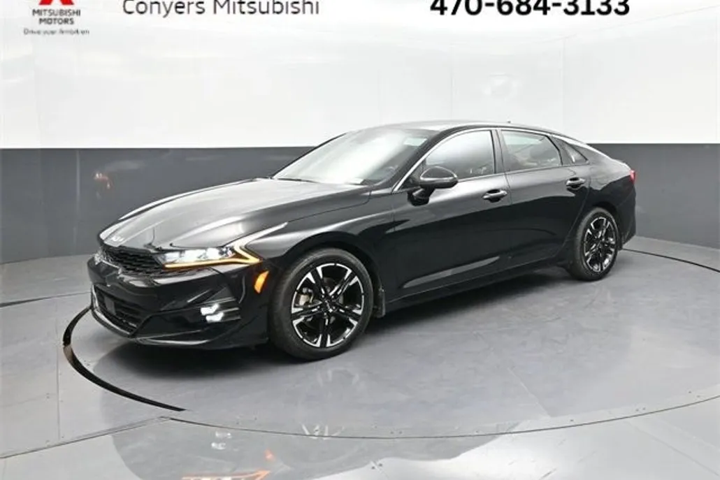 2023 Kia K5 GT-Line photo 1