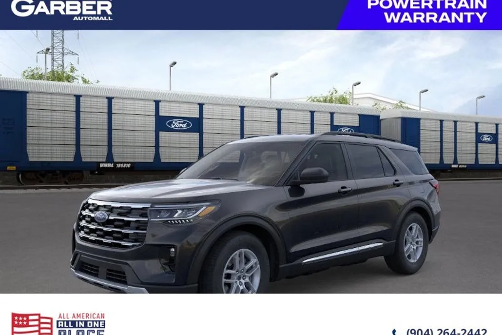 2025 Ford Explorer photo 1