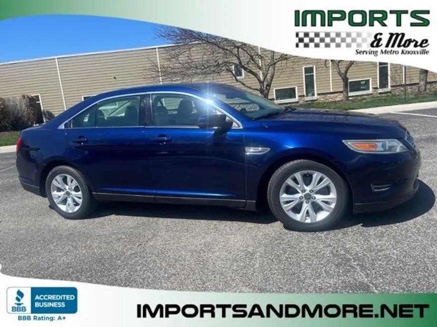 2011 Ford Taurus SEL photo 1