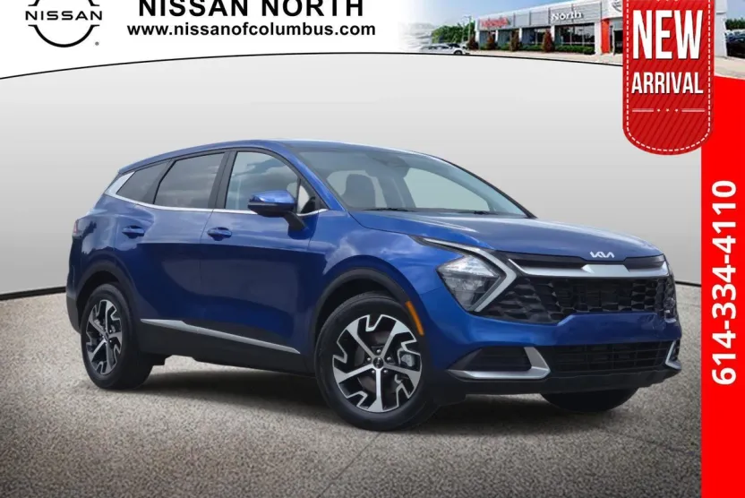 2023 Kia Sportage EX photo 1