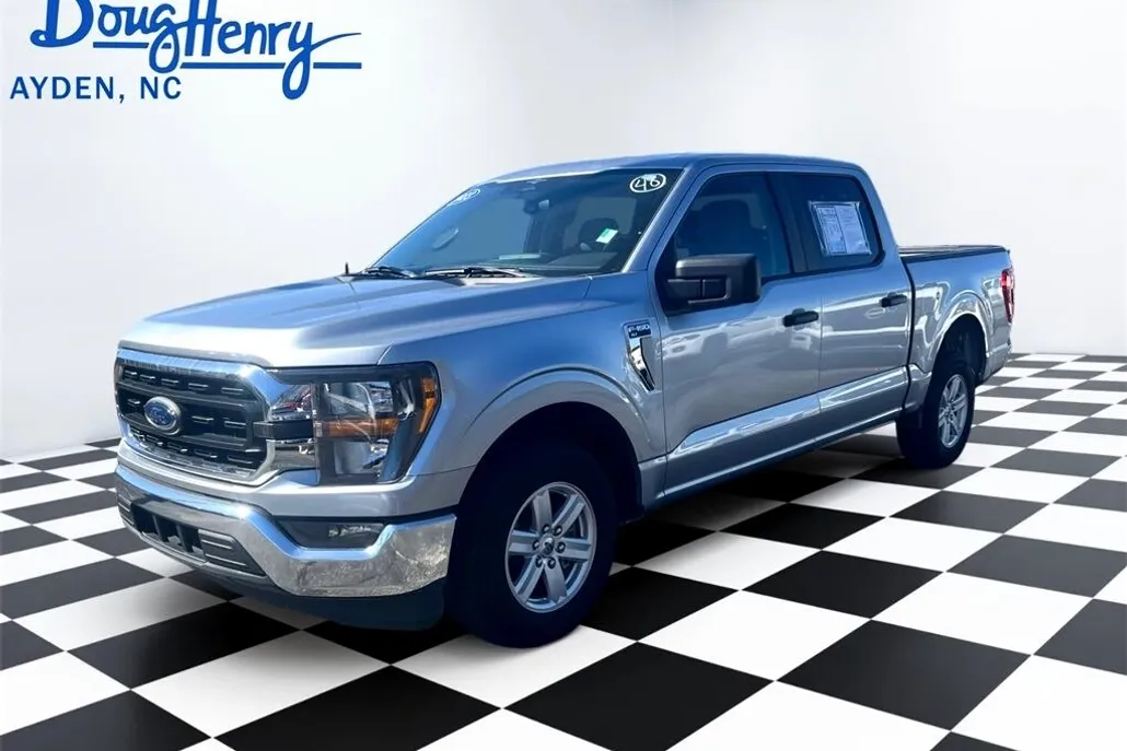 2023 Ford F-150 XLT photo 1