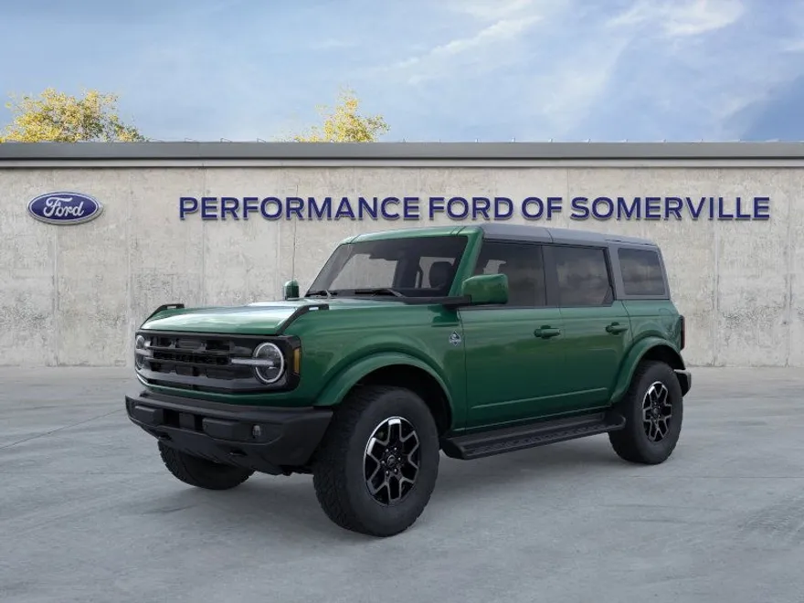 2025 Ford Bronco Outer Banks photo 1