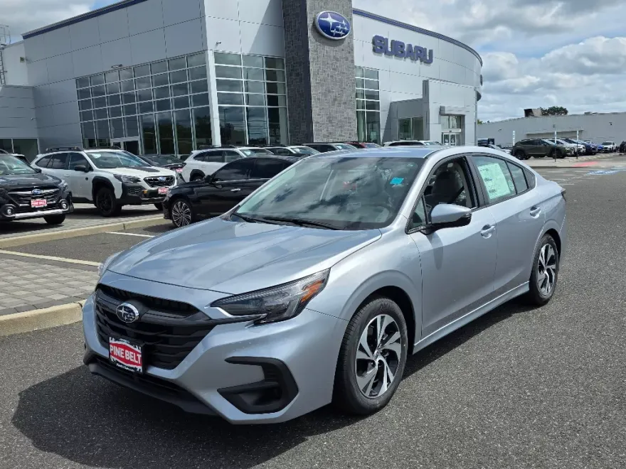 2025 Subaru Legacy Premium photo 1