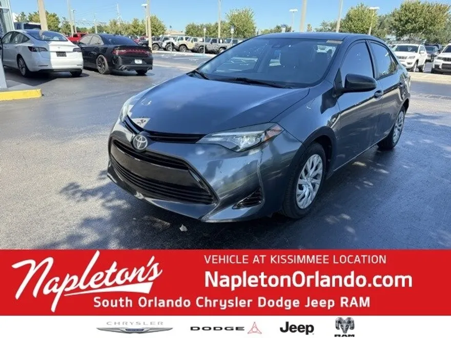 2018 Toyota Corolla L photo 1