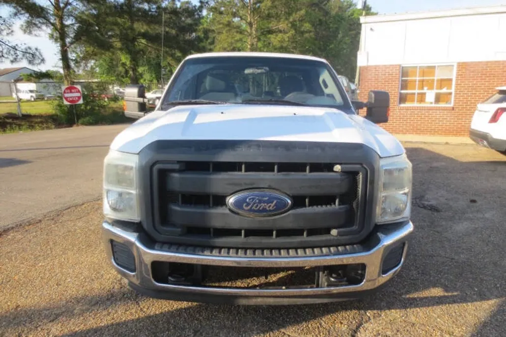 2013 Ford F-250 XL photo 1