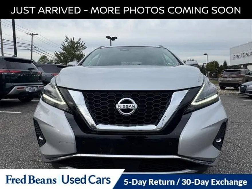 2022 Nissan Murano SV photo 1