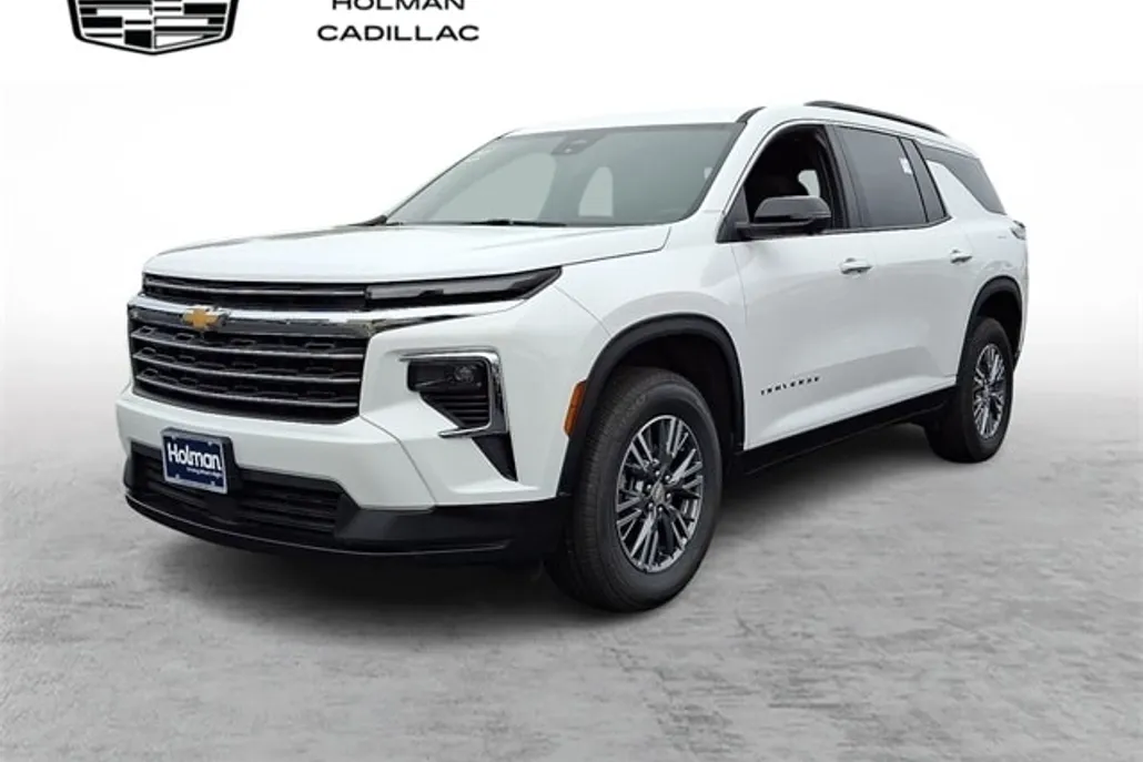 2024 Chevrolet Traverse photo 1