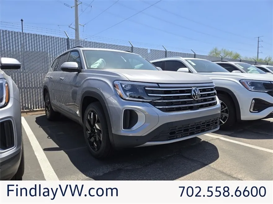 2025 Volkswagen Atlas SE Technology photo 1