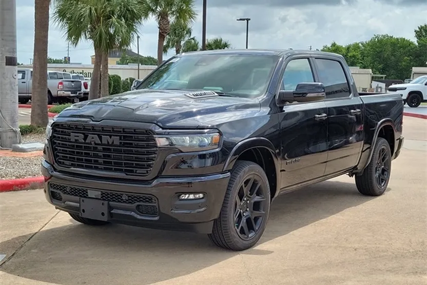 2025 Ram 1500 Laramie photo 1