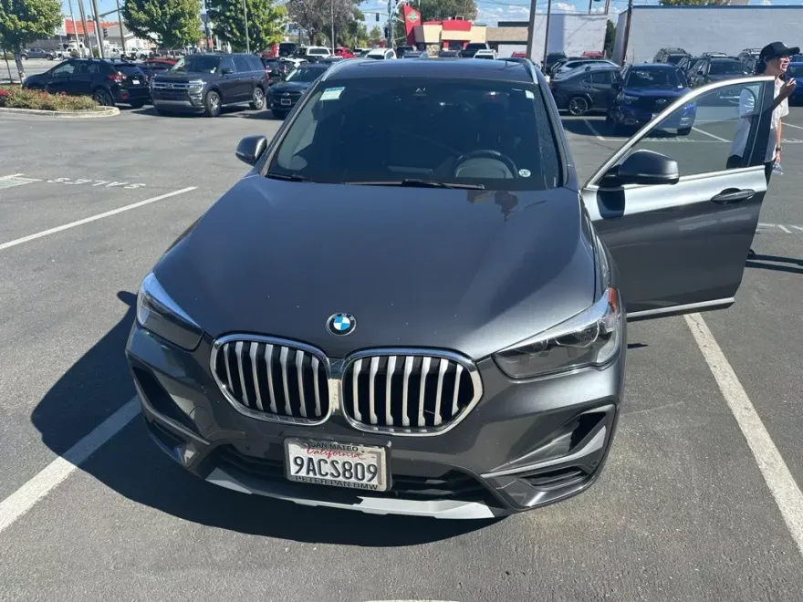 2022 Bmw X1 XDrive28i photo 1