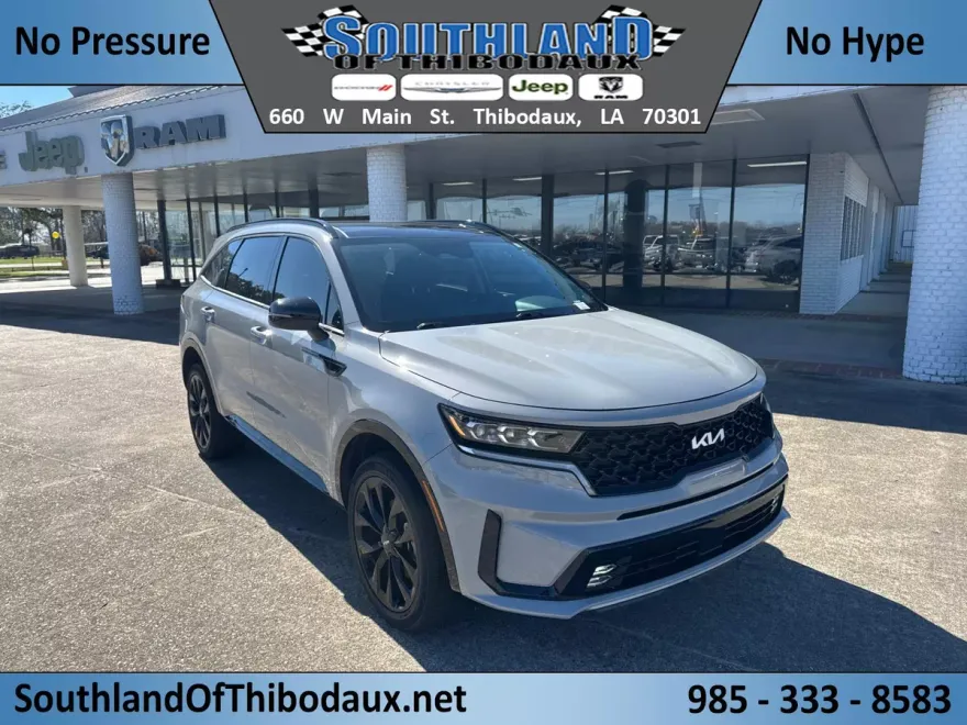 2022 Kia Sorento SX photo 1