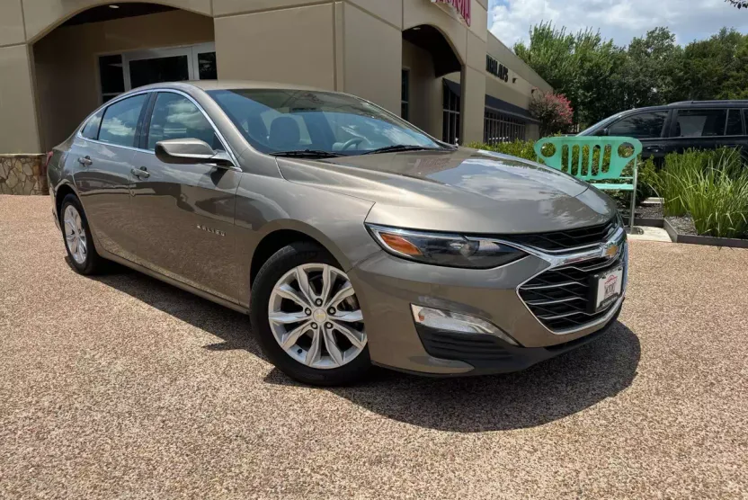 2020 Chevrolet Malibu 1LT photo 1
