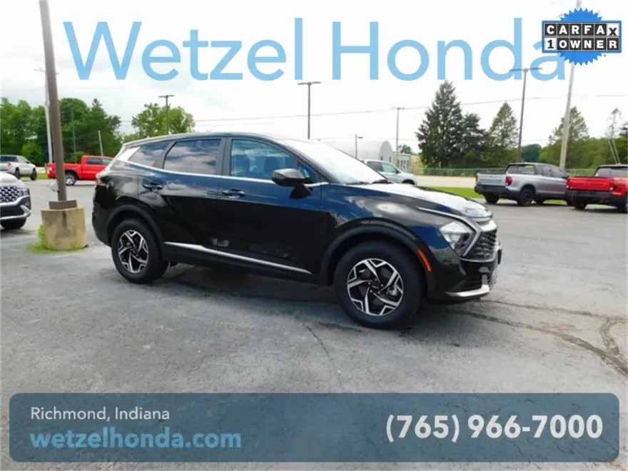 2023 Kia Sportage LX photo 1