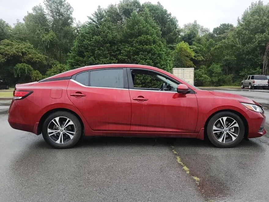 2020 Nissan Sentra SV photo 1
