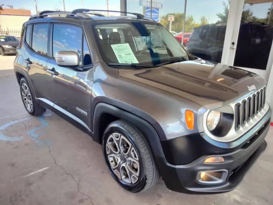 2016 Jeep Renegade Limited photo 1