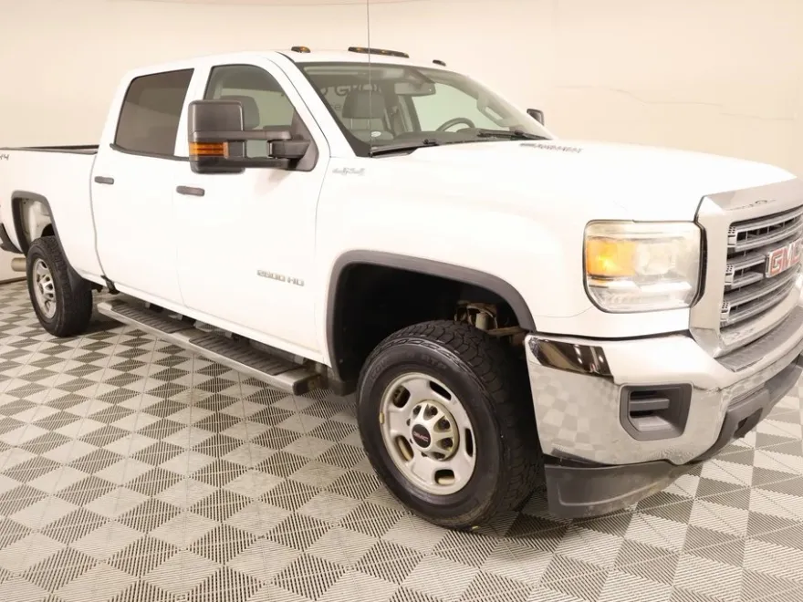 2016 Gmc Sierra Base photo 1