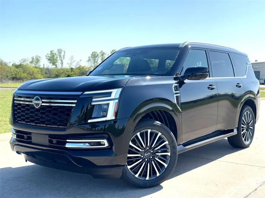 2025 Nissan Armada Platinum Reserve photo 1