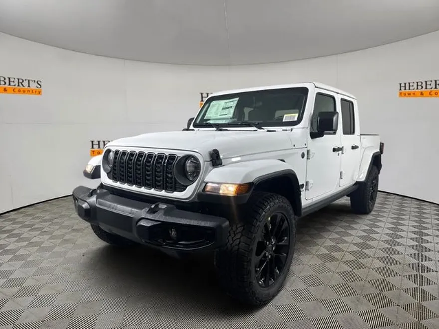 2025 Jeep Gladiator Sport photo 1